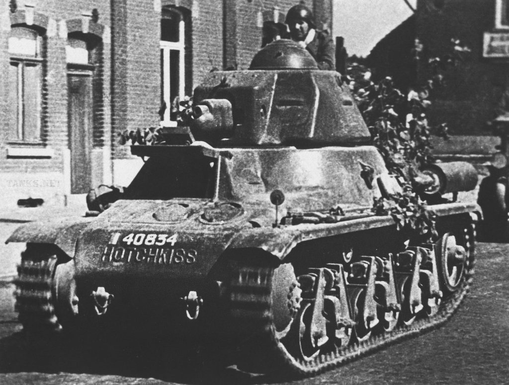 Hotchkiss 38/39 light tank