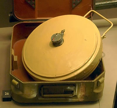 Tellermine 35 anti-tank mine at the Imperial War Museum in London