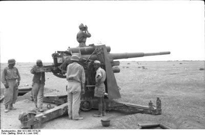 German soldiers with Krups 88, Flak 18 anti-aircraft gun in North Africa, June 1942. Source: German Federal Archive