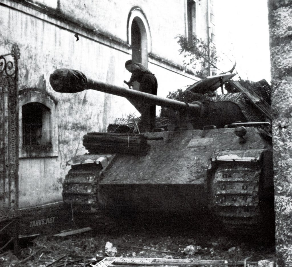 Panther tank hiding in italy
