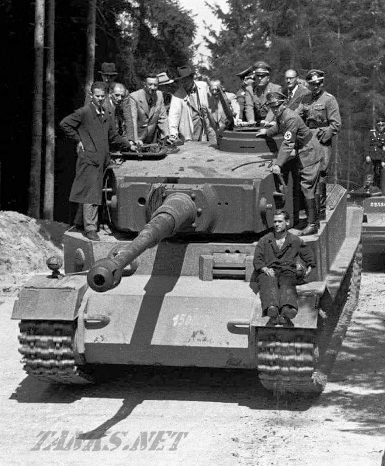 Panzer VI Tiger 1 P German Tank