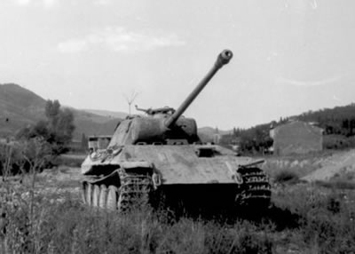 PzKpfw V Panther heavy tank, 1944 Source: German Federal Archive