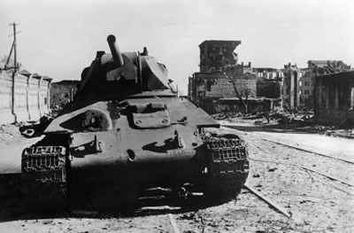 T-34 tank in Stalingrad, October 1942. Source:German Federal Archive