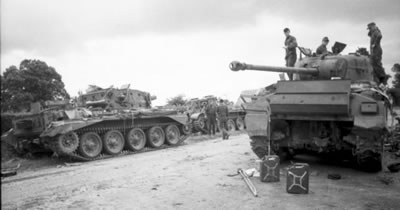 Cromwell and Sherman tanks at Villers-Bocage. Source: German Federal Archive
